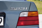 BMW 323i, Modell E36, Typbezeichnung am Heck